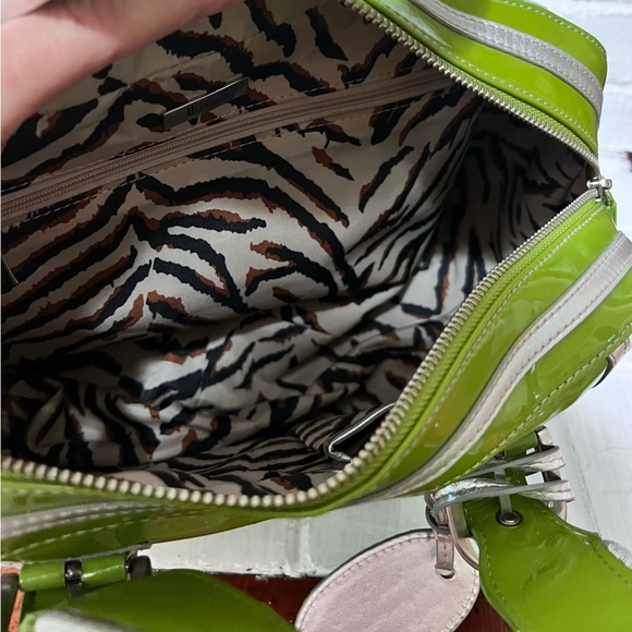 Maxximum New York Womens Handbag Purse Lime Green Boho Designer NWT READ - Picture 6 of 11